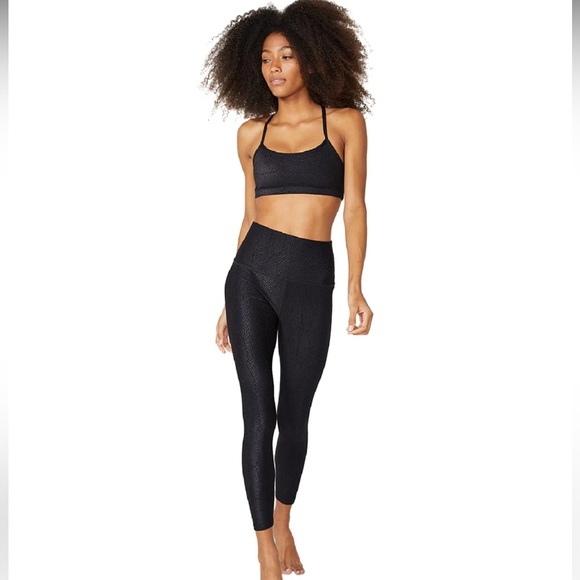 Beyond Yoga Viper Highwaisted Midi Leggings Viper Black - Picture 1 of 7